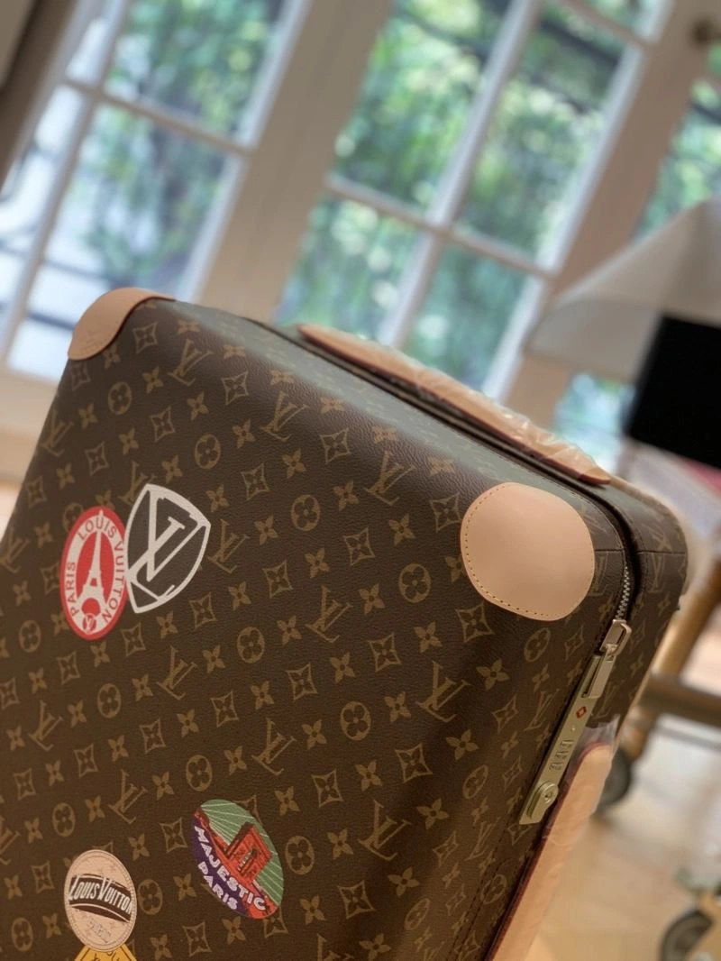 Louis Vuitton Suitcase ModernLook 65272
