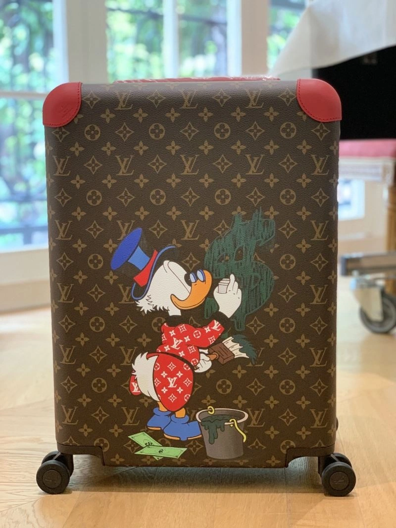 EyeCatching Louis Vuitton Suitcase 65262