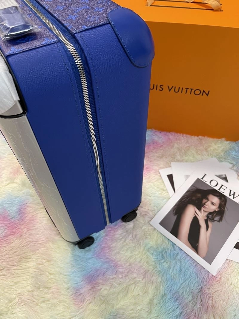 WaterResistant Louis Vuitton Suitcase 65250