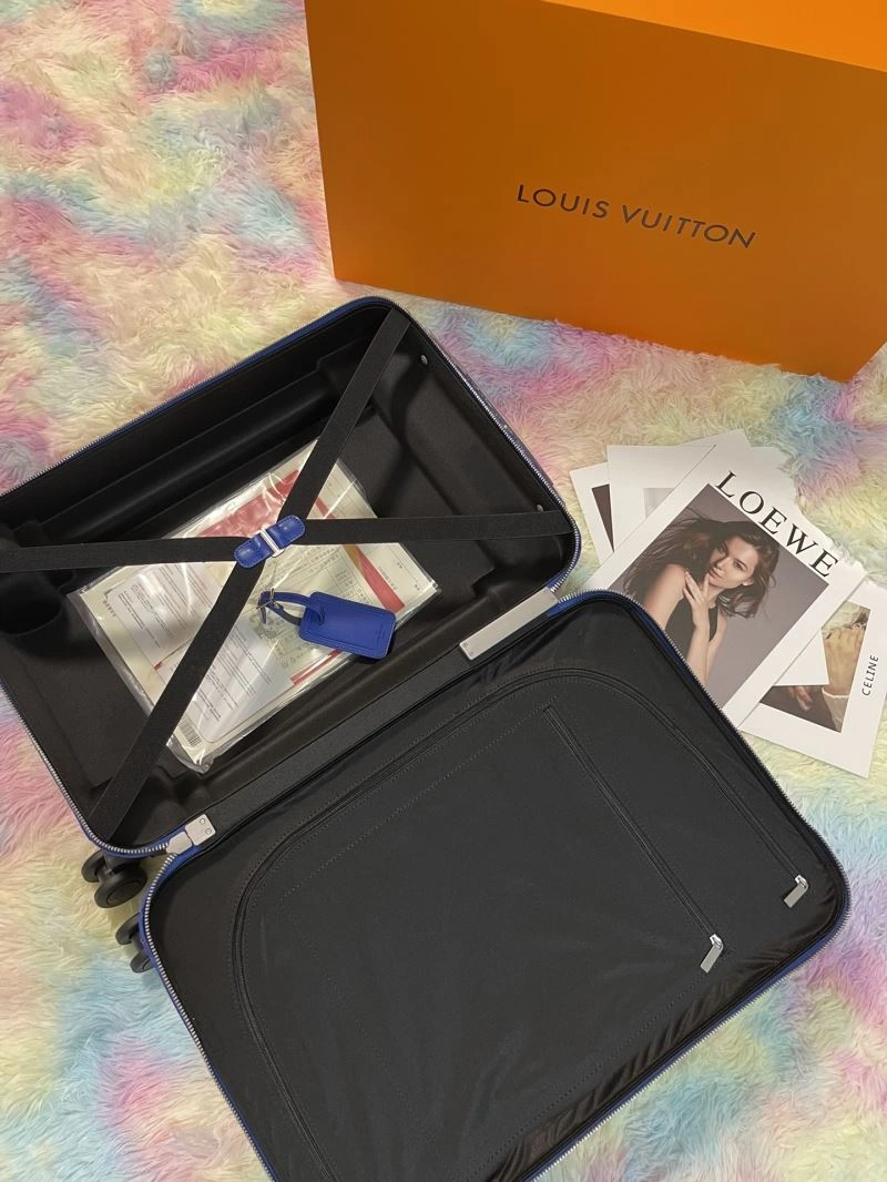 WaterResistant Louis Vuitton Suitcase 65250