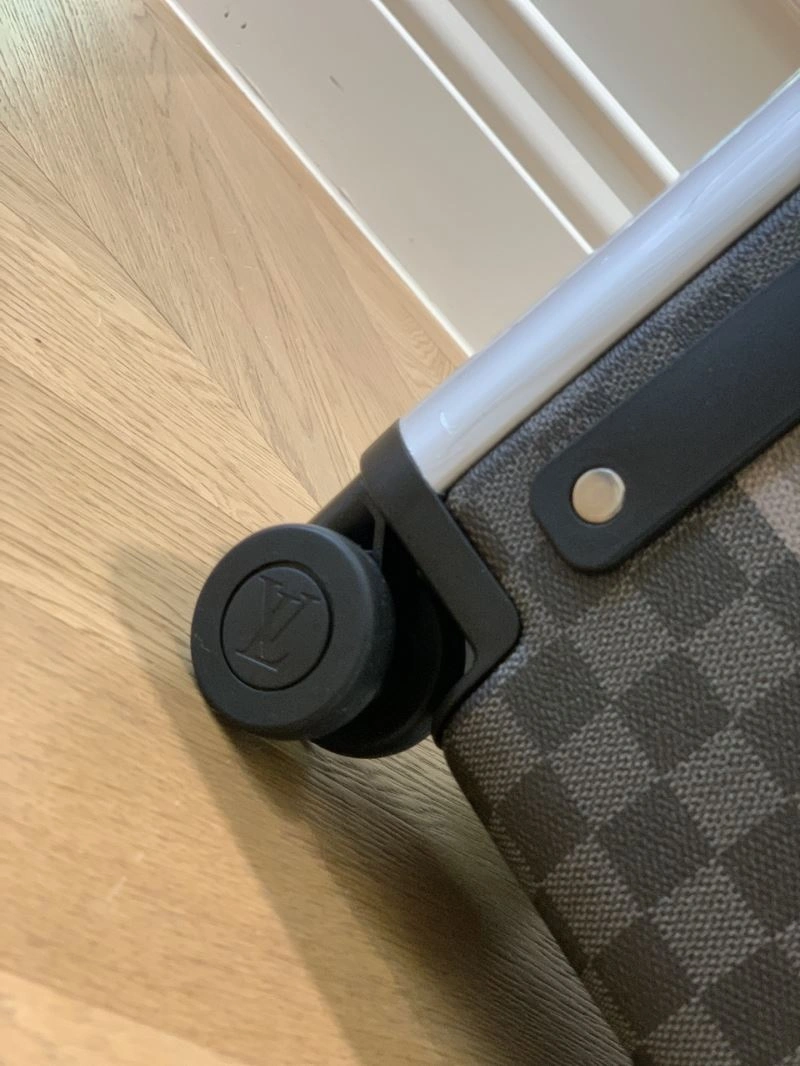 EyeCatching Louis Vuitton Suitcase 65254