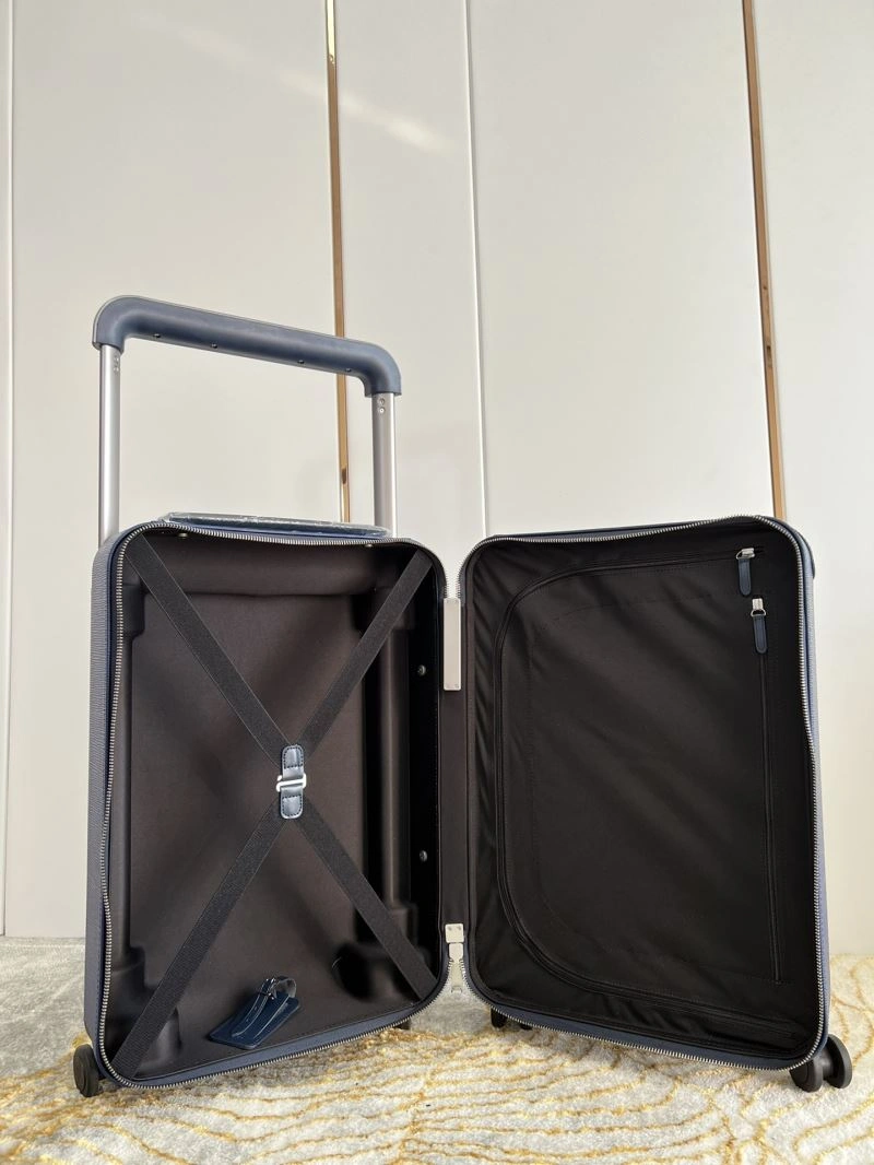 Snug Louis Vuitton Suitcase 65228