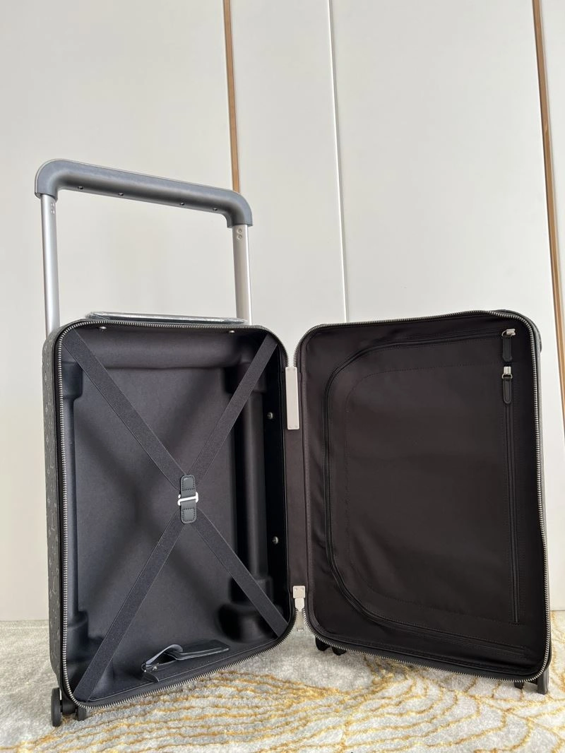 ZeroBulk Louis Vuitton Suitcase 65220