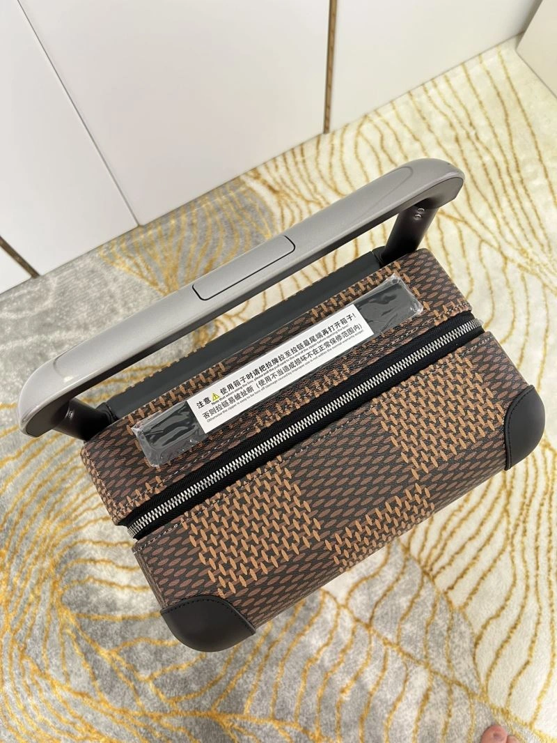 Louis Vuitton Suitcase Comfortable 65256