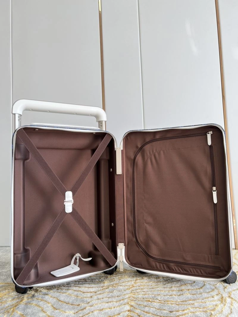 EyeCatching Louis Vuitton Suitcase 65227