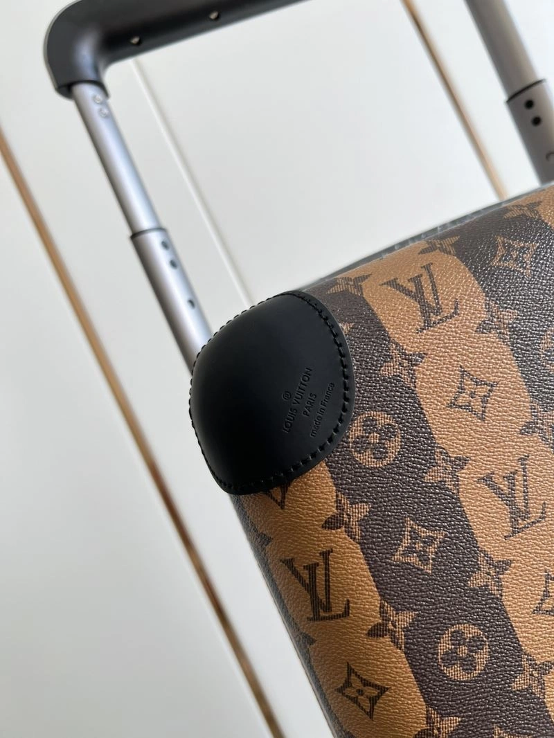 ComfortFit Louis Vuitton Suitcase 65213