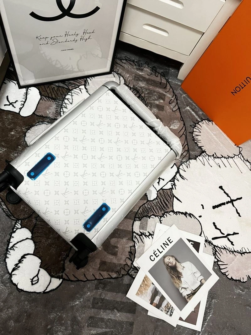 Louis Vuitton Suitcase EyeCatching 65195