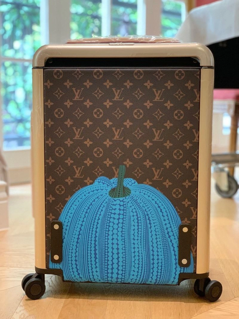 Louis Vuitton Suitcase WaterResistant 65188