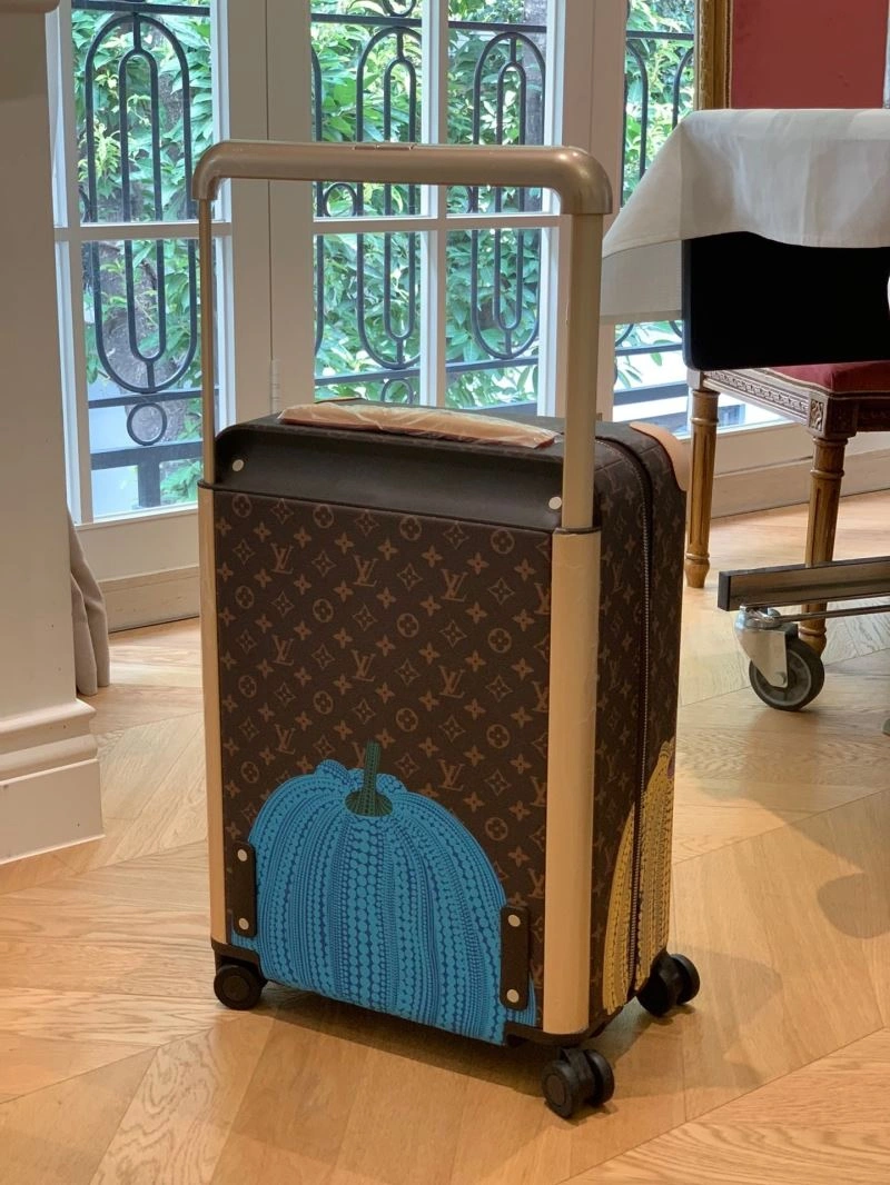 Louis Vuitton Suitcase WaterResistant 65188