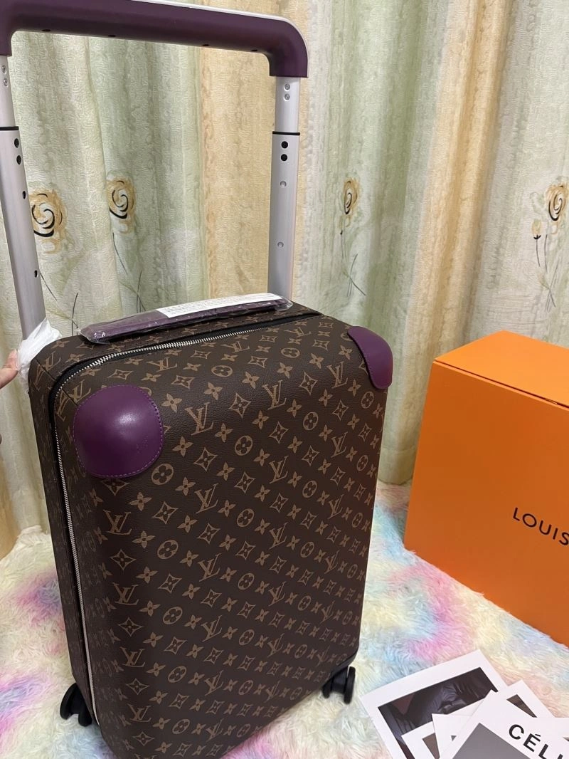 Supportive Louis Vuitton Suitcase 65185