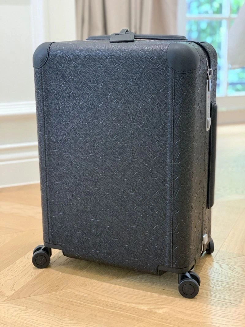 Sporty Louis Vuitton Suitcase 65211