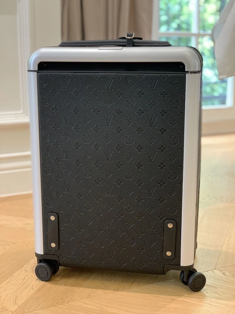 Sporty Louis Vuitton Suitcase 65211