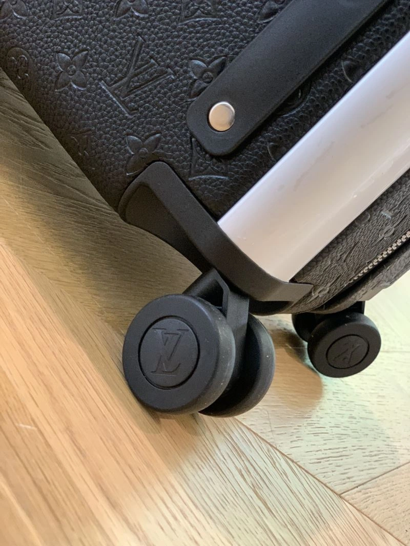 Sporty Louis Vuitton Suitcase 65211