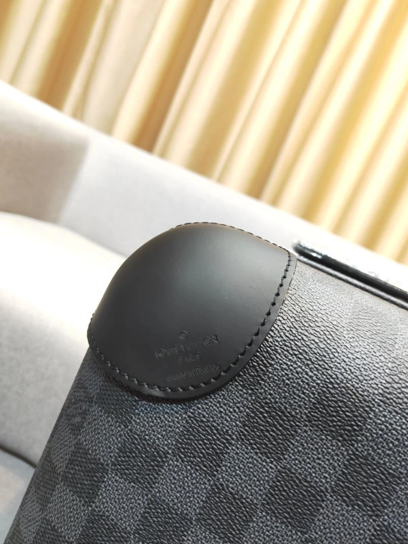 Snug Louis Vuitton Suitcase 65155