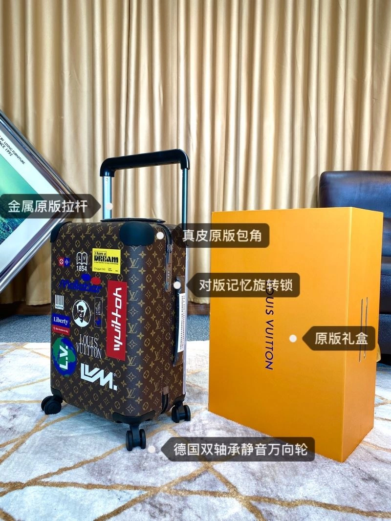 Lightweight Louis Vuitton Suitcase 65148