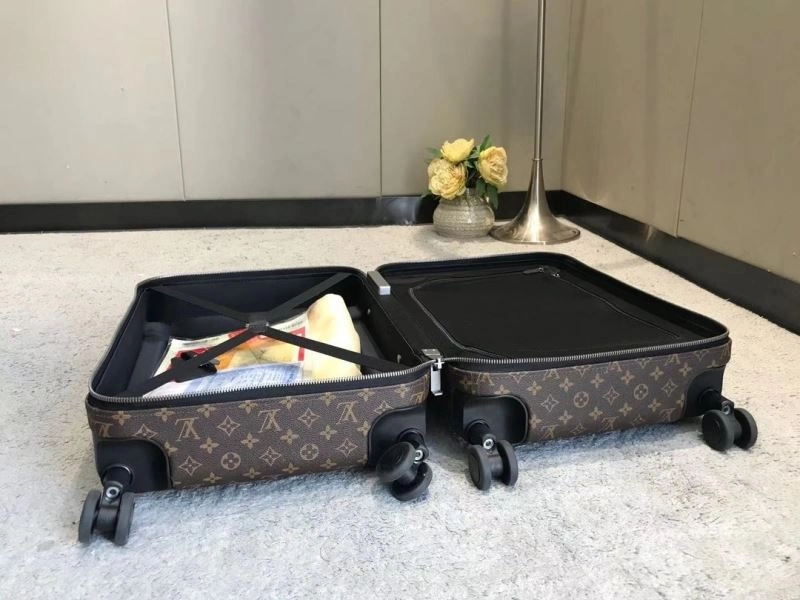 Louis Vuitton Suitcase Trendy 65136