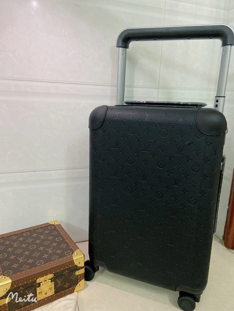 Louis Vuitton Suitcase WrinkleFree 65133