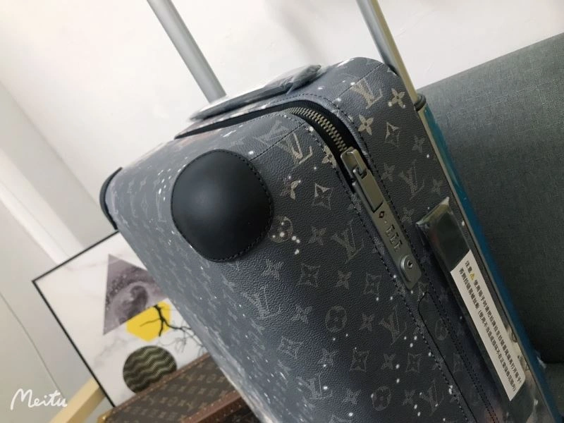 Louis Vuitton Suitcase WeatherProof 65177