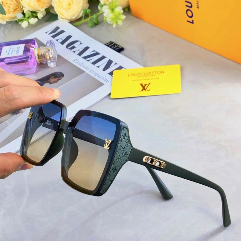 Louis Vuitton Sunglasses Sporty 280794