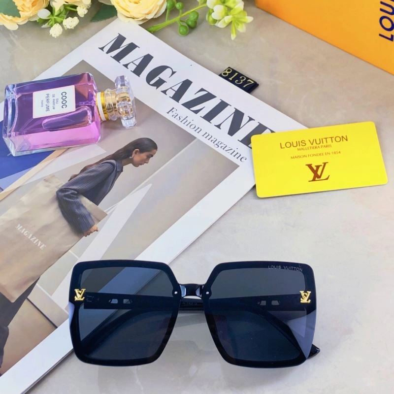 Louis Vuitton Sunglasses Sporty 280794