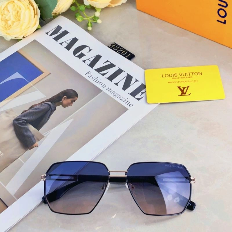 Louis Vuitton Sunglasses Durable 280791