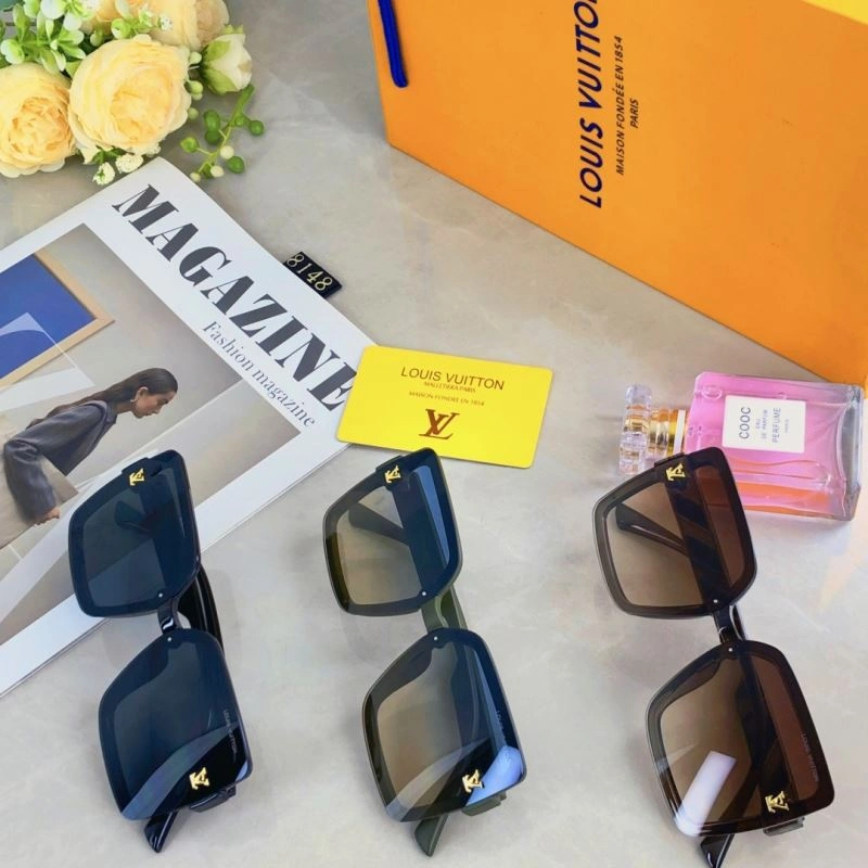 EyeCatching Louis Vuitton Sunglasses 280776