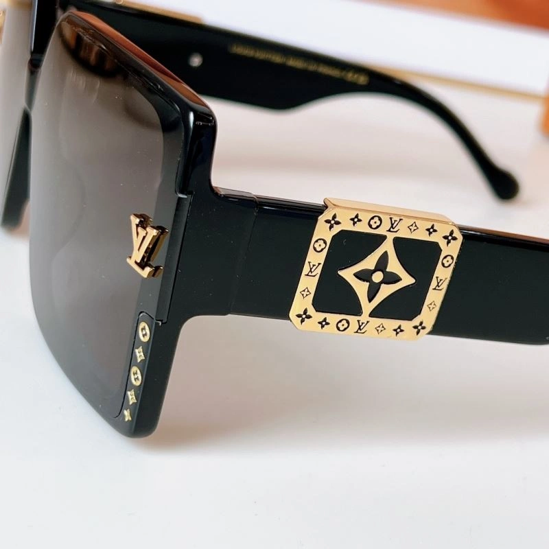 Louis Vuitton Sunglasses GoAnywhere 280785