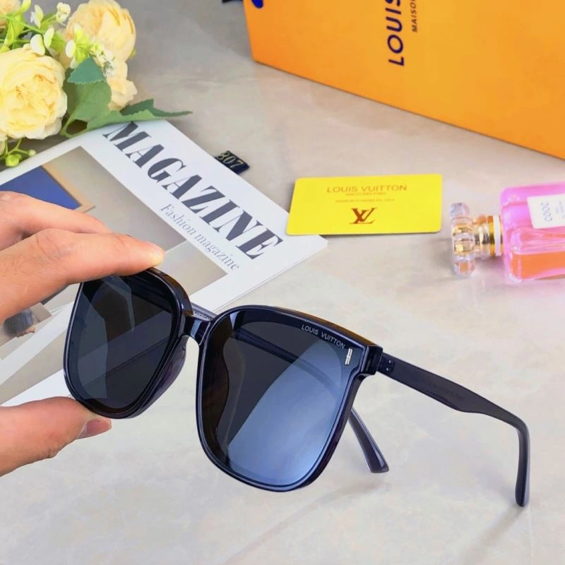 Sustainable Louis Vuitton Sunglasses 280780