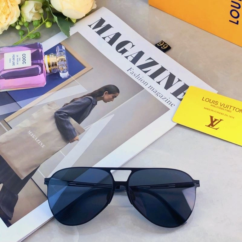 RelaxedFit Louis Vuitton Sunglasses 280770