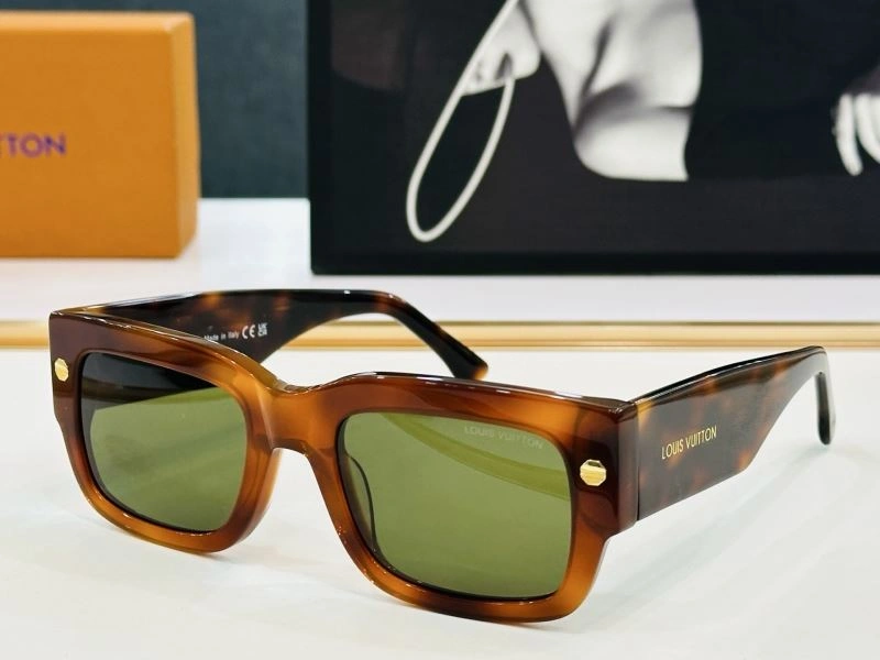 Louis Vuitton Sunglasses Stylish 280768