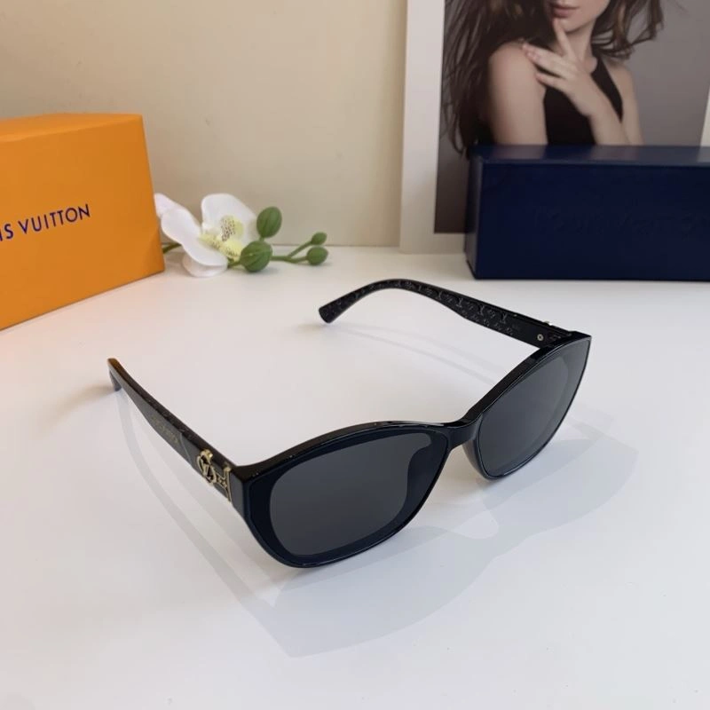 Louis Vuitton Sunglasses Vibrant 280766