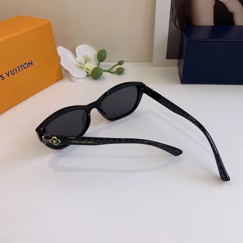 Louis Vuitton Sunglasses Vibrant 280766