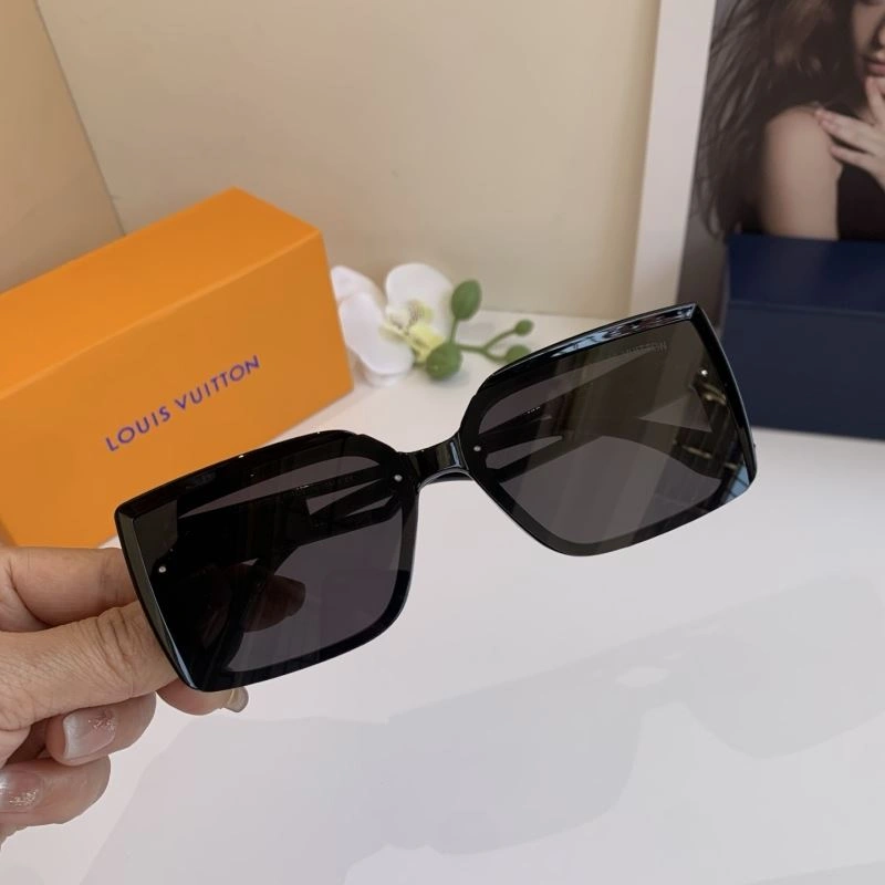 HighPerformance Louis Vuitton Sunglasses 280762