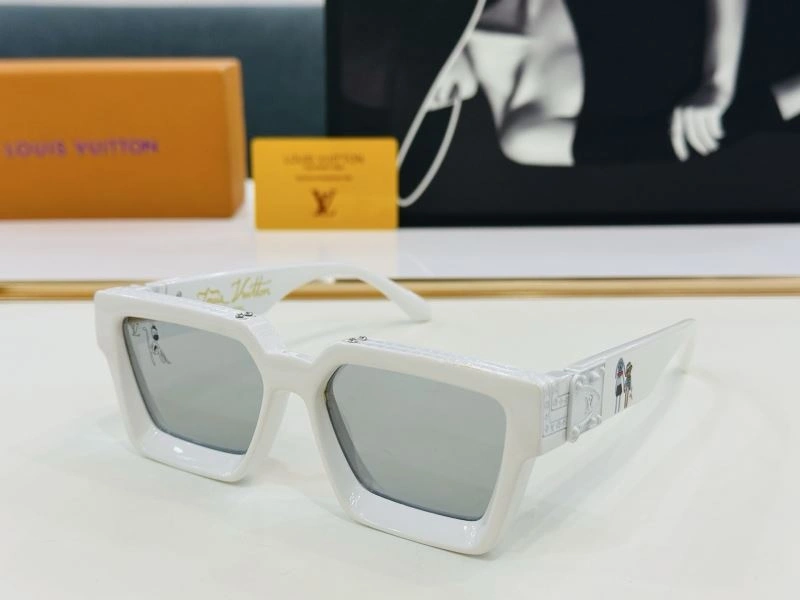 Louis Vuitton Sunglasses Unisex 280729