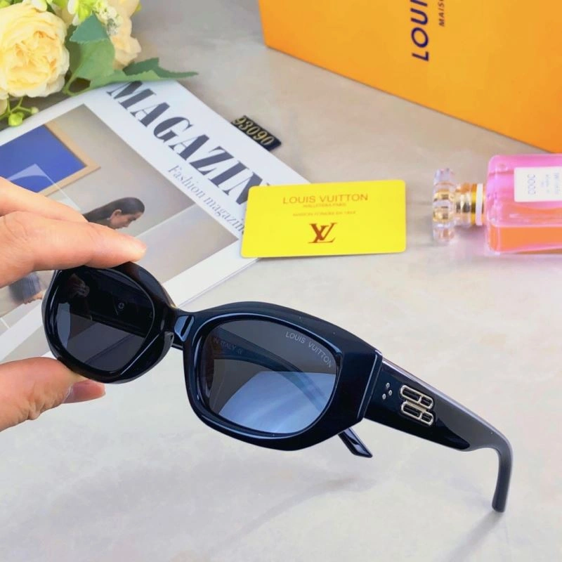 Fashionable Louis Vuitton Sunglasses 280752