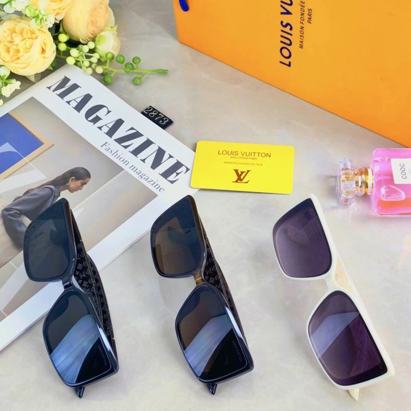 Louis Vuitton Sunglasses Classic 280749