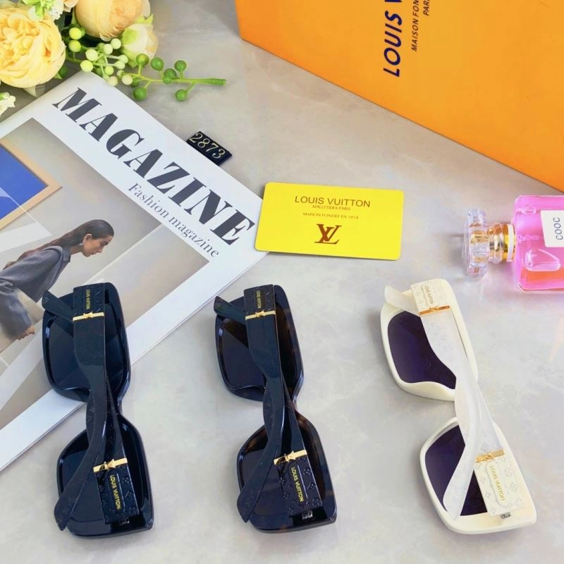 Louis Vuitton Sunglasses Classic 280749