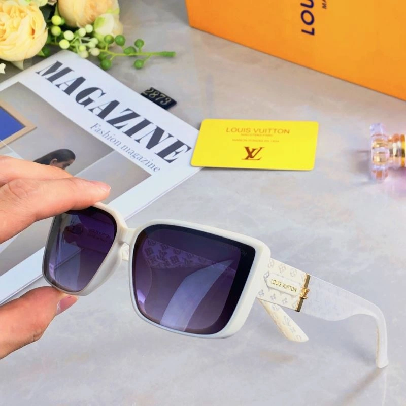 Louis Vuitton Sunglasses Classic 280749