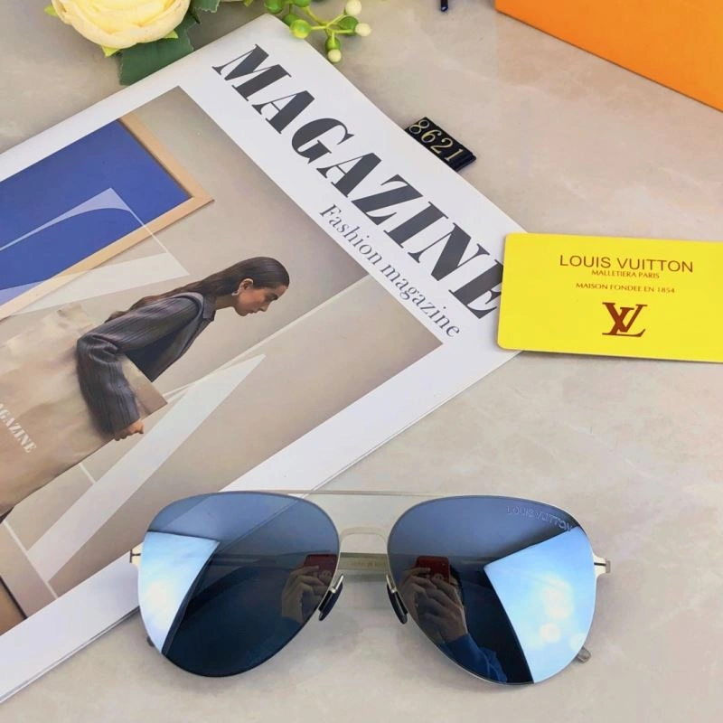 MoistureWicking Louis Vuitton Sunglasses 280734