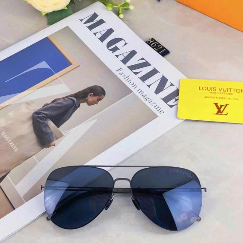MoistureWicking Louis Vuitton Sunglasses 280734