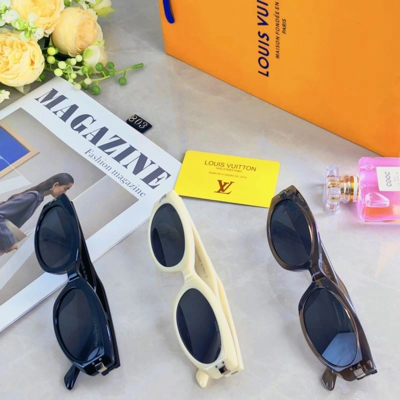 Louis Vuitton Sunglasses Compact 280750