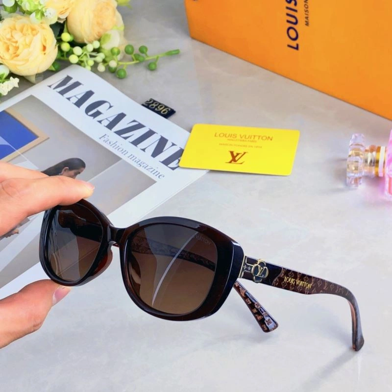 Supportive Louis Vuitton Sunglasses 280745