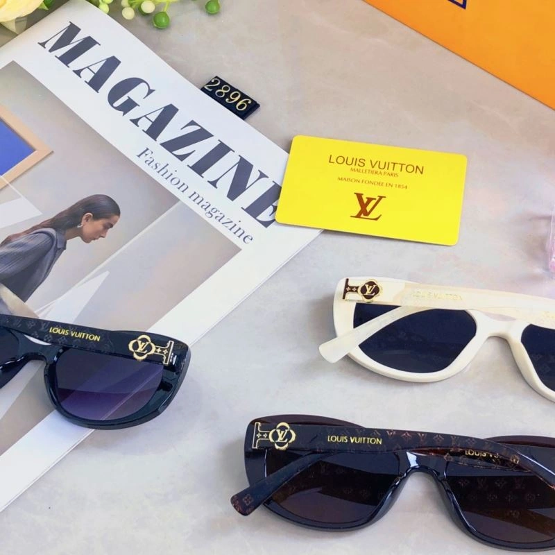 Supportive Louis Vuitton Sunglasses 280745