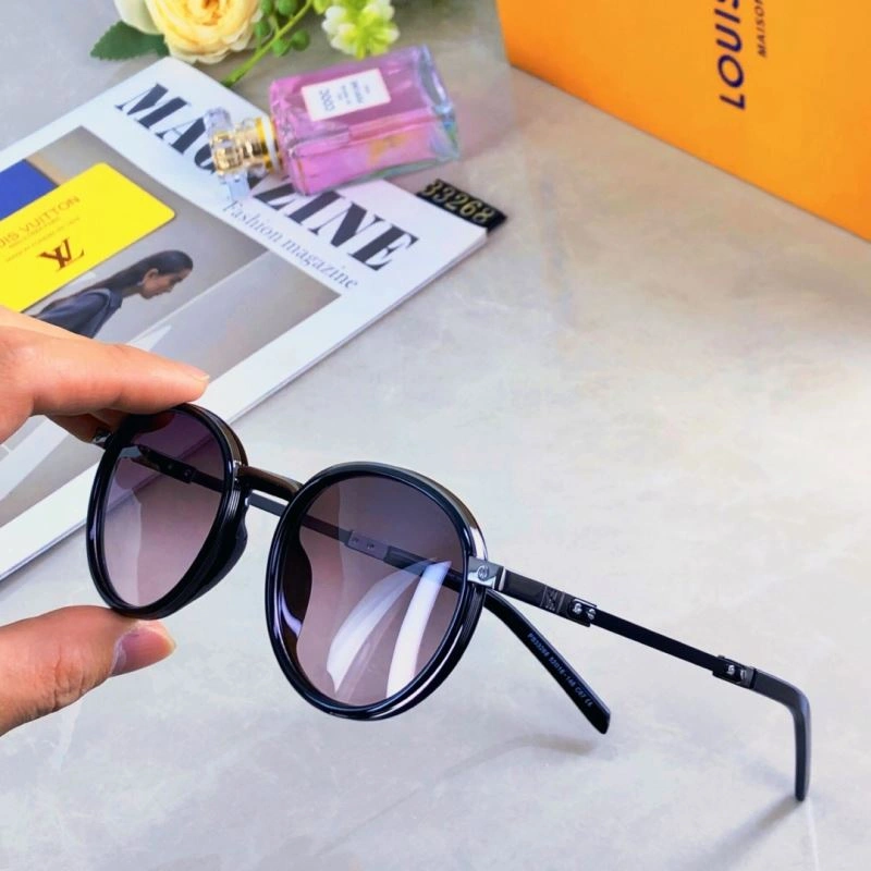 Practical Louis Vuitton Sunglasses 280743