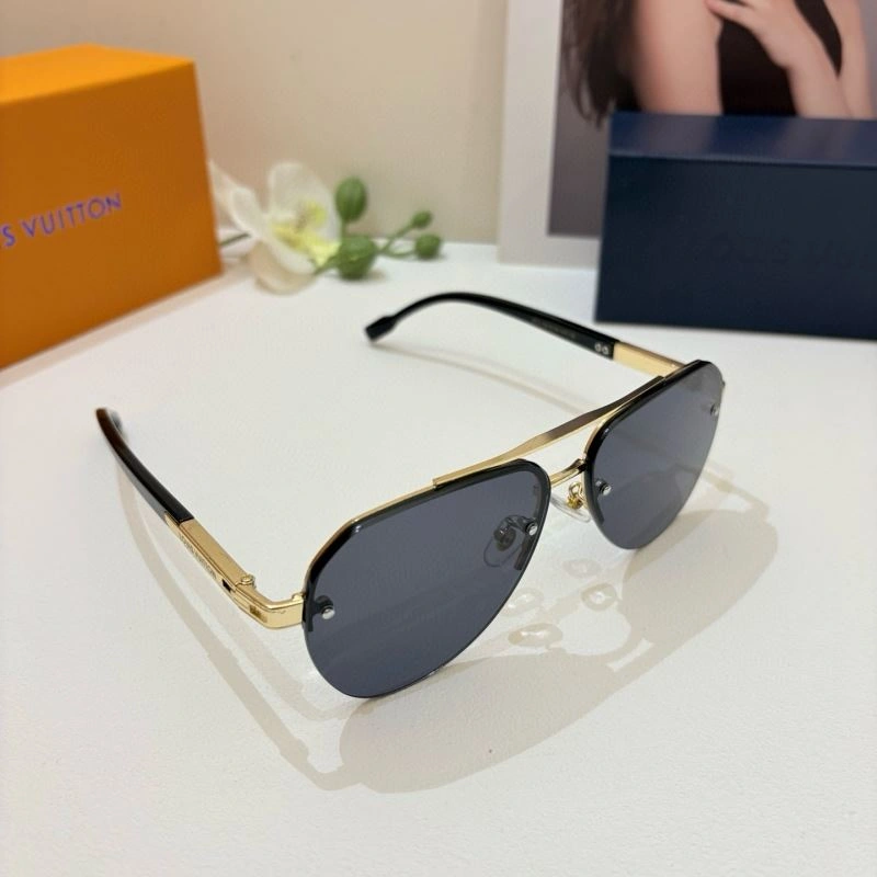 SmoothTexture Louis Vuitton Sunglasses 280739