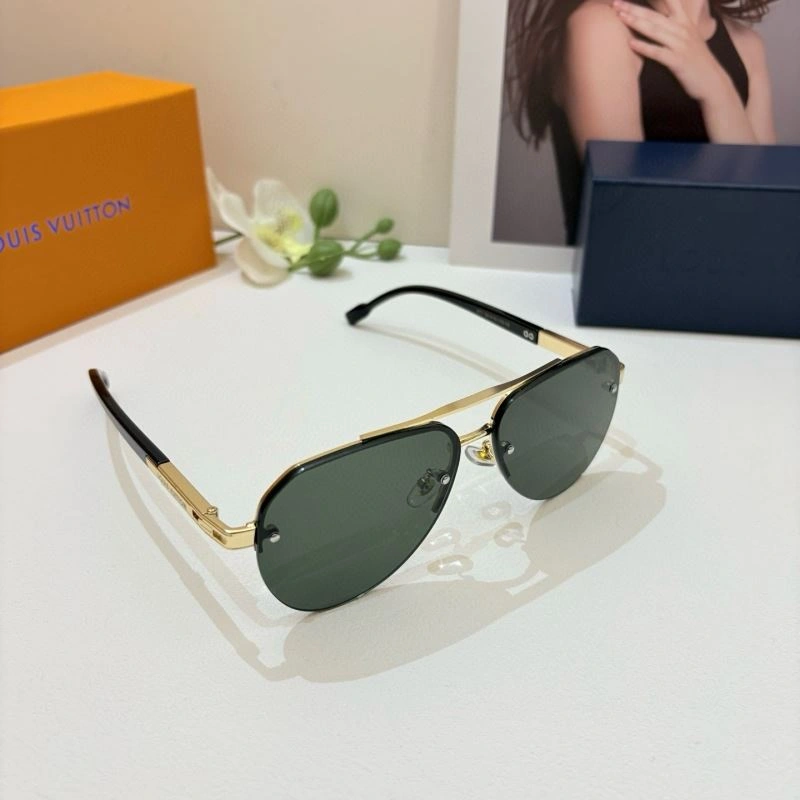 Minimalist Louis Vuitton Sunglasses 280744