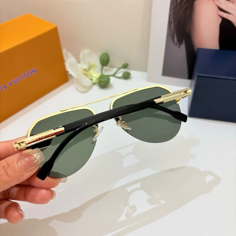 Minimalist Louis Vuitton Sunglasses 280744