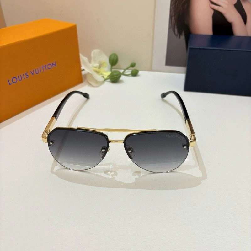 Louis Vuitton Sunglasses UrbanChic 280725