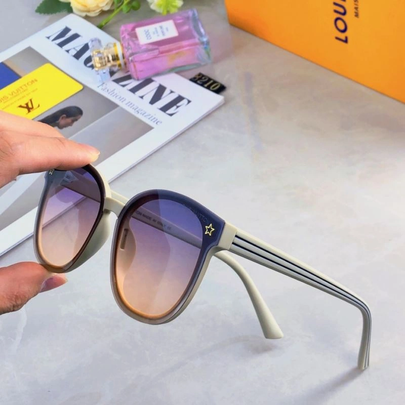 Resilient Louis Vuitton Sunglasses 280722