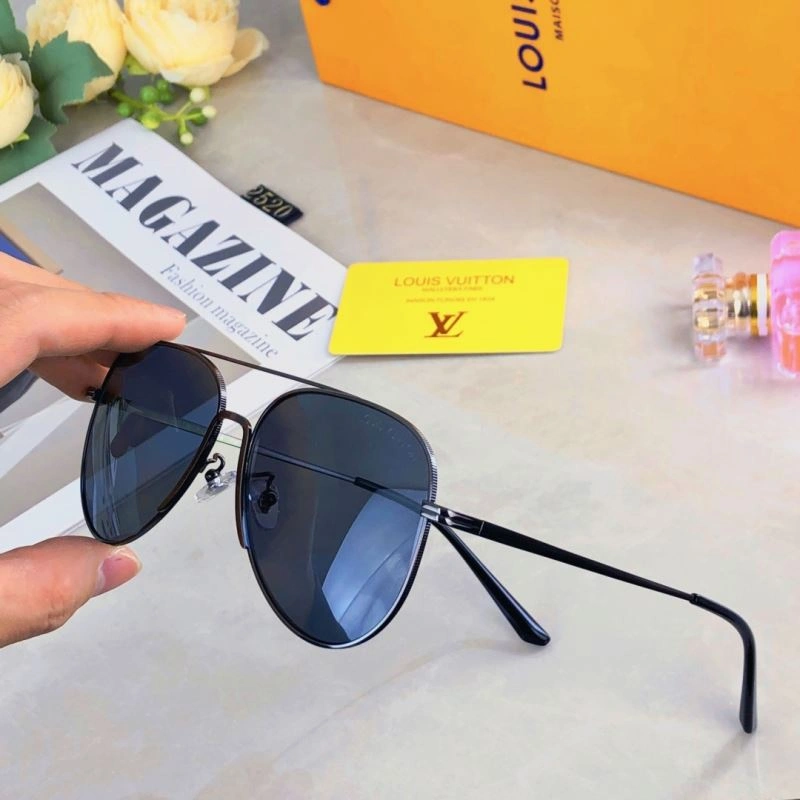 Louis Vuitton Sunglasses EasyMatch 280710
